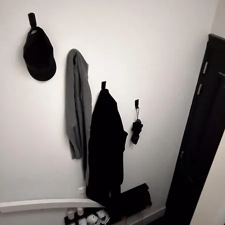 New V Luxury Amsterdam