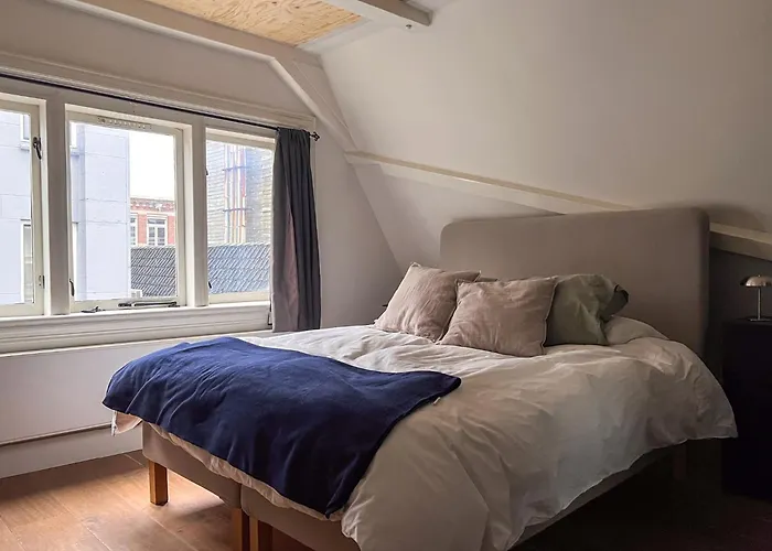 New V Luxury Ámsterdam